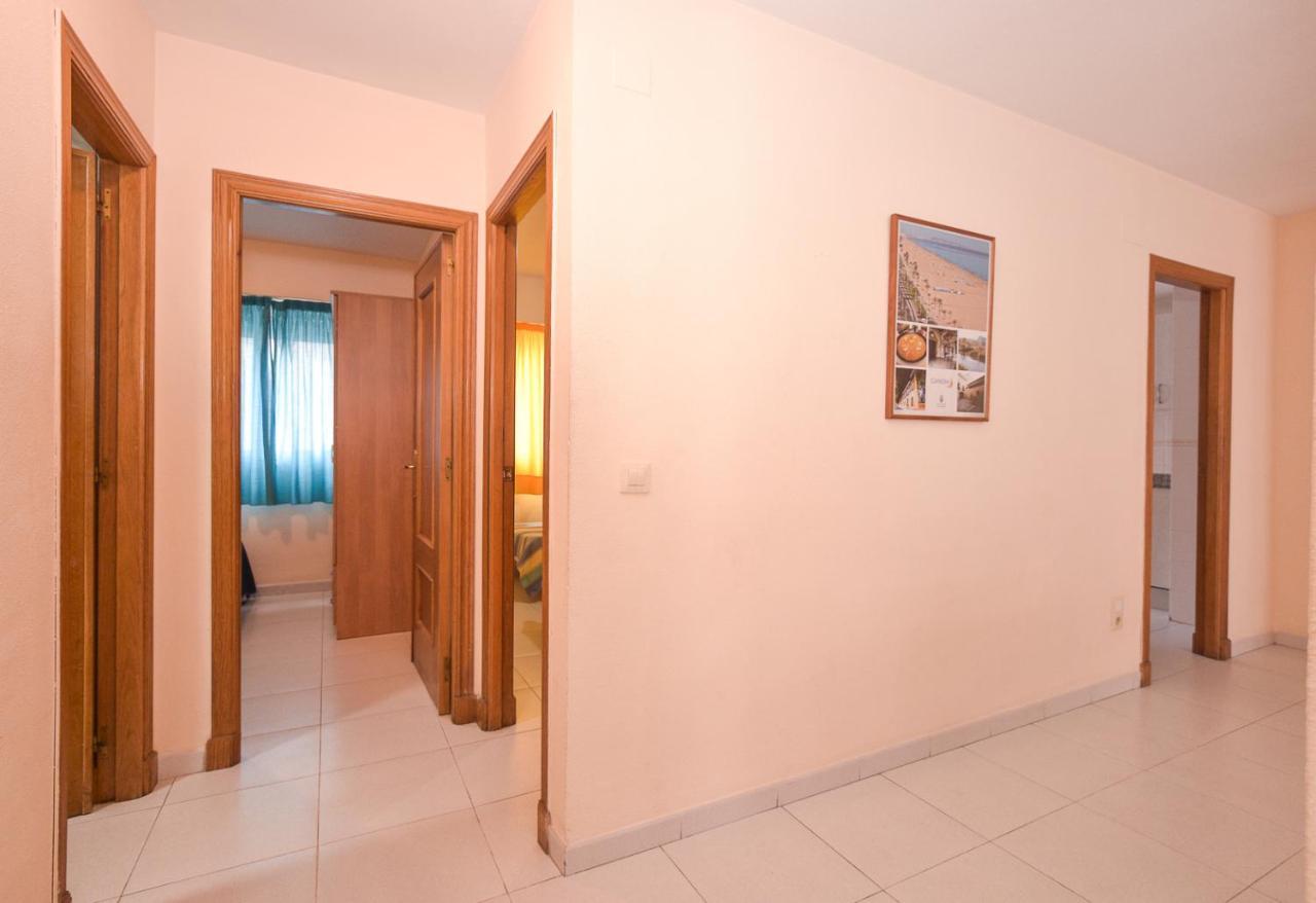 Apartamentos Marblau Las Alondras-Julio Y Agosto Solo Familias غانديا المظهر الخارجي الصورة