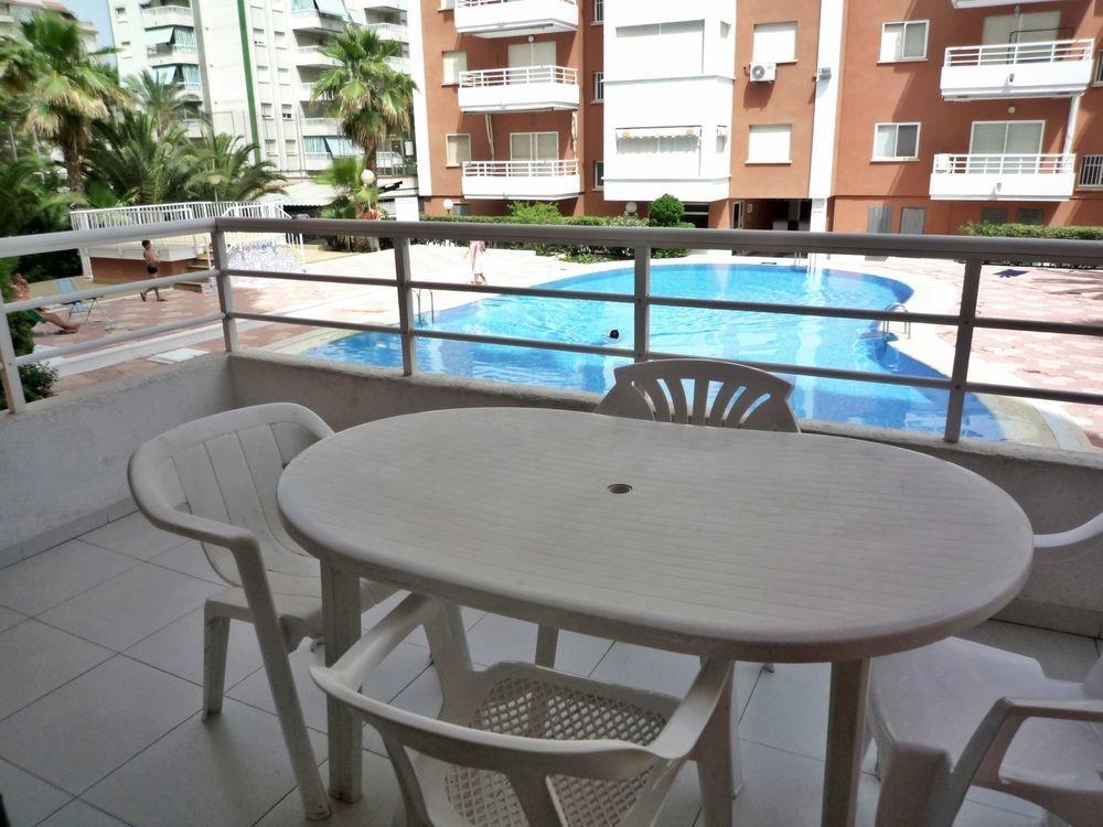 Apartamentos Marblau Las Alondras-Julio Y Agosto Solo Familias غانديا المظهر الخارجي الصورة