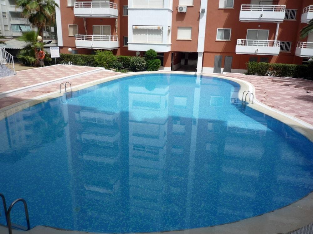Apartamentos Marblau Las Alondras-Julio Y Agosto Solo Familias غانديا المظهر الخارجي الصورة